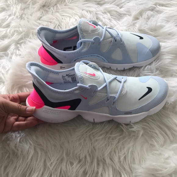 🌸 women’s Nike free shoes 🌸 - Picture 6 of 7